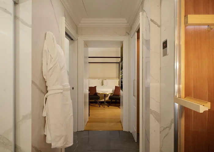 Elizabeth Unique | A Member Of Design Hotels™ Hotel